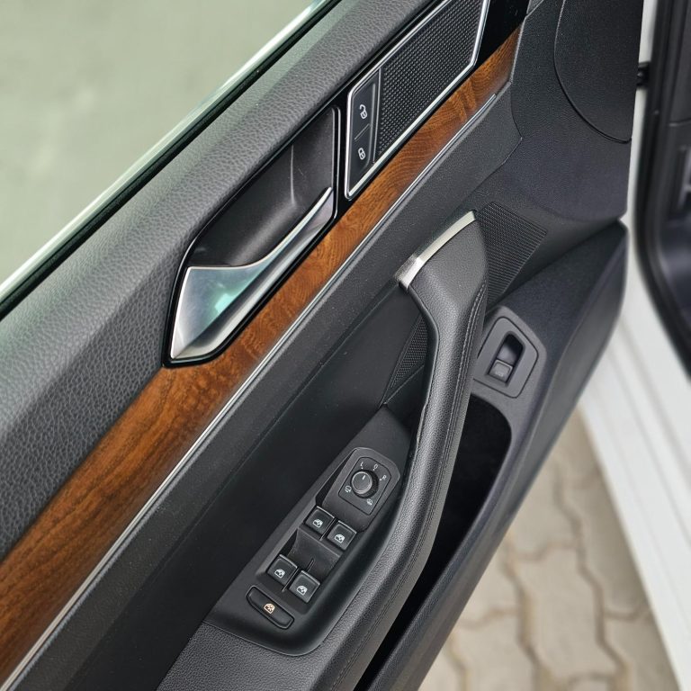 Volkswagen Passat R-Line 2018 second hand – Mașini în Rate Baia Mare