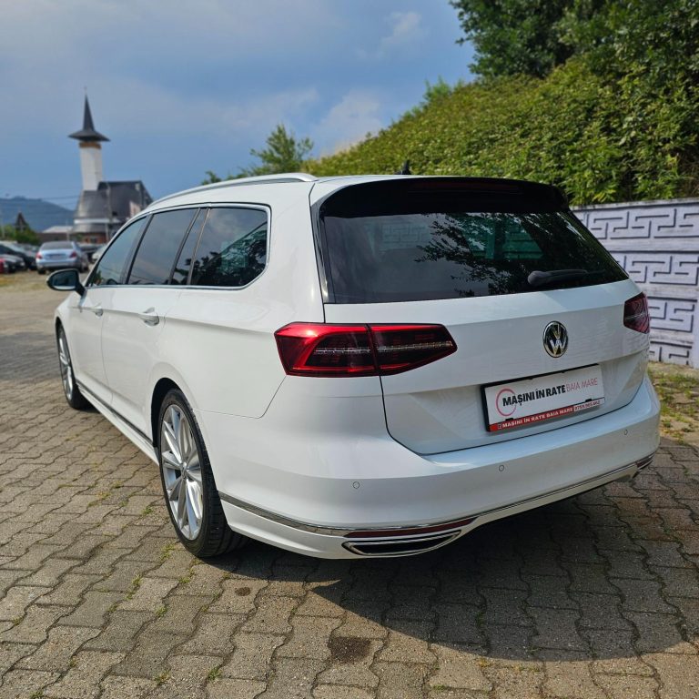 Volkswagen Passat R-Line 2018 second hand – Mașini în Rate Baia Mare