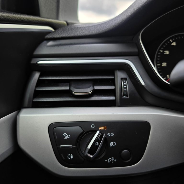 Audi A4 QUATTRO 2017 second hand – Mașini în Rate Baia Mare