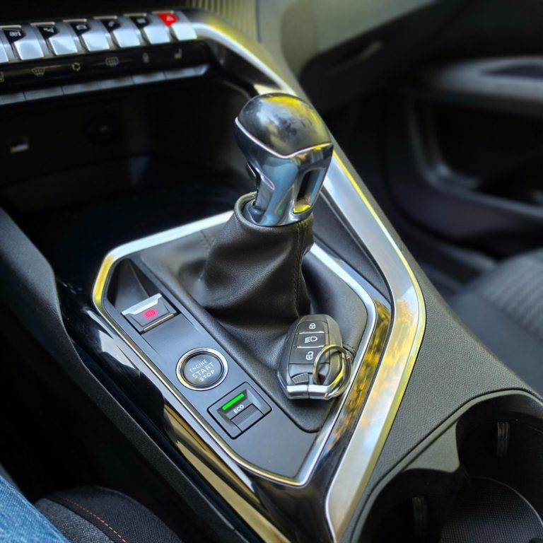 Peugeot 5008 2021 second hand – Mașini în Rate Baia Mare
