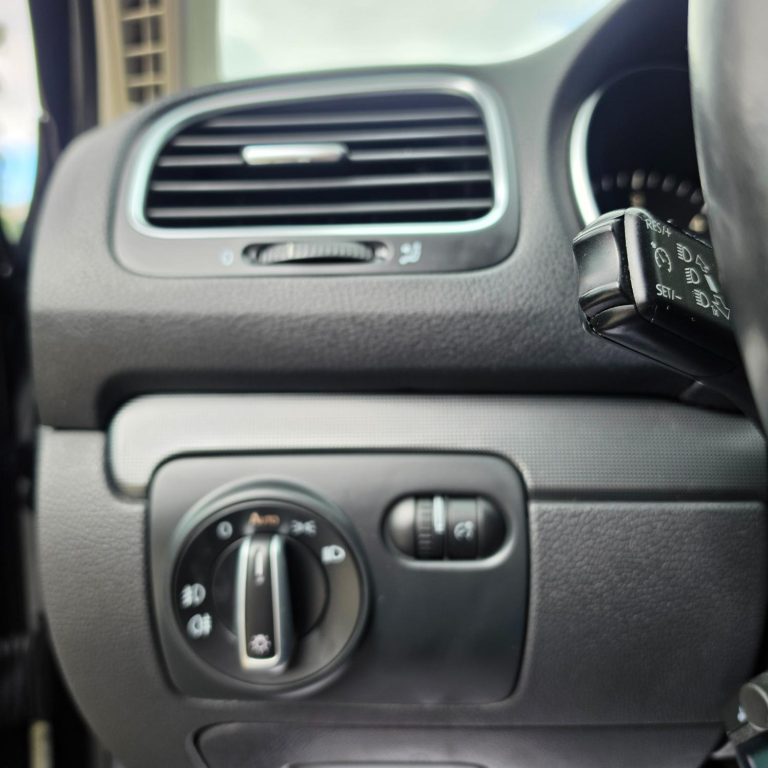 Volkswagen GOLF 6 STYLE 2012 second hand – Mașini în Rate Baia Mare