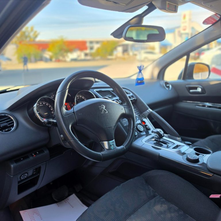 Peugeot 3008 2012 second hand – Mașini în Rate Baia Mare